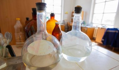 크기, 점유율, 과거 및 미래 데이터 및 CAGR별 황산 시장의 상위 기업 | Vantage Market Research 보고서