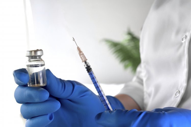 La taille du marché mondial des injectables stériles génériques devrait atteindre 227,8 milliards de dollars à un TCAC de 12,2 % d'ici 2030