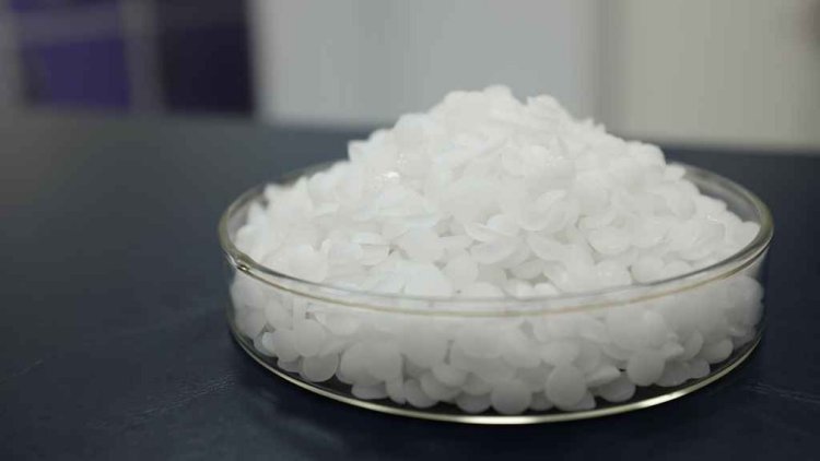 Understanding the Sodium Hydroxide (Lye) Market: Key Drivers and Industry Trends in 2024