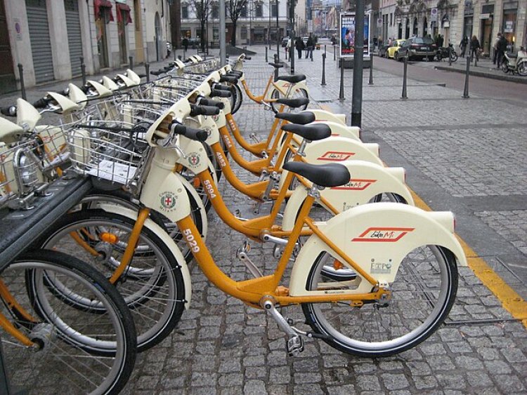 Bike Sharing Service Market (2024-2032): Industry Insights, SWOT Analysis, Market Size, Share, and Key Growth Factors | JUMP Bikes,Citi Bike,LimeBike,Capital Bikeshare